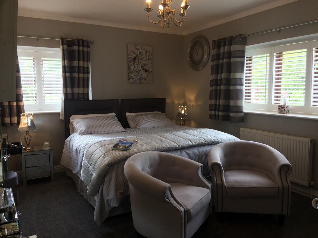 Cleers View Farm Bed & Breakfast Somerton  Bagian luar foto